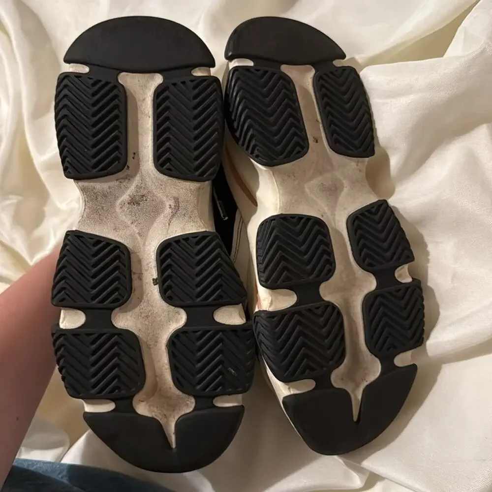 Steve Madden Possession Sneakers Black/Tan size women's 10